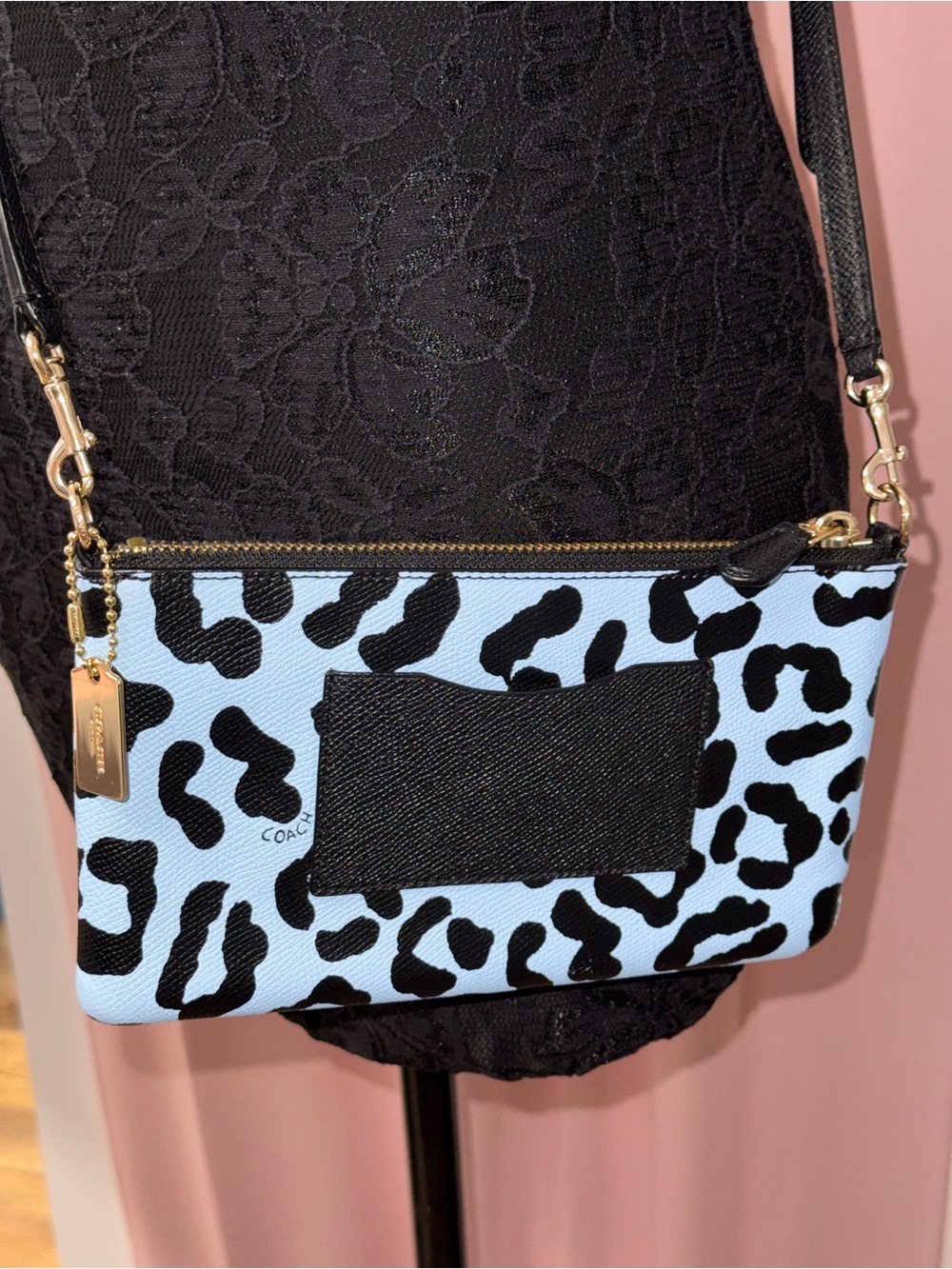 🐆 Coach Leopard Crossbody – Cute… but make it a little savage - Picture 4 of 7